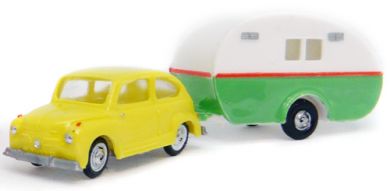 Seat 600 con caravana