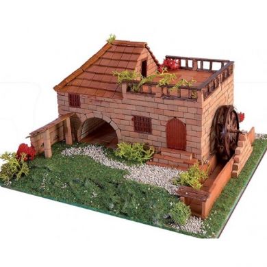 Casa con molino de agua