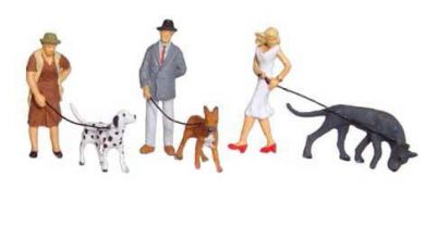 Paseando al perro