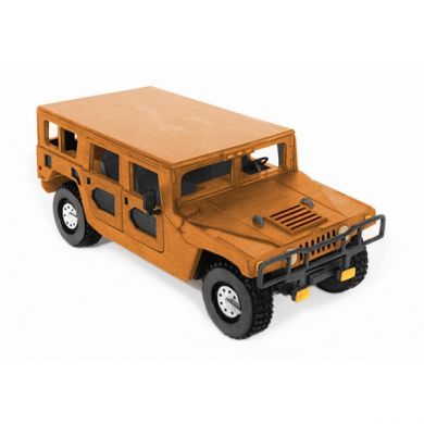 Todoterreno 4x4 con techo en kit de madera