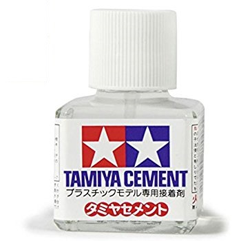 Pegamento de polistireno  40 ml.